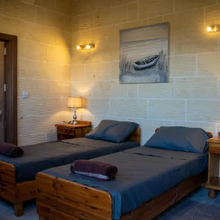 Holiday home 4 Bedroom With Private Pool *