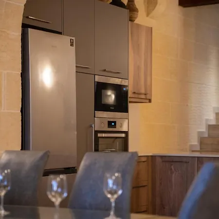 4 Bedroom With Private Pool Vakantiehuis *