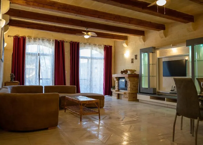 4 Bedroom With Private Pool * 가르브