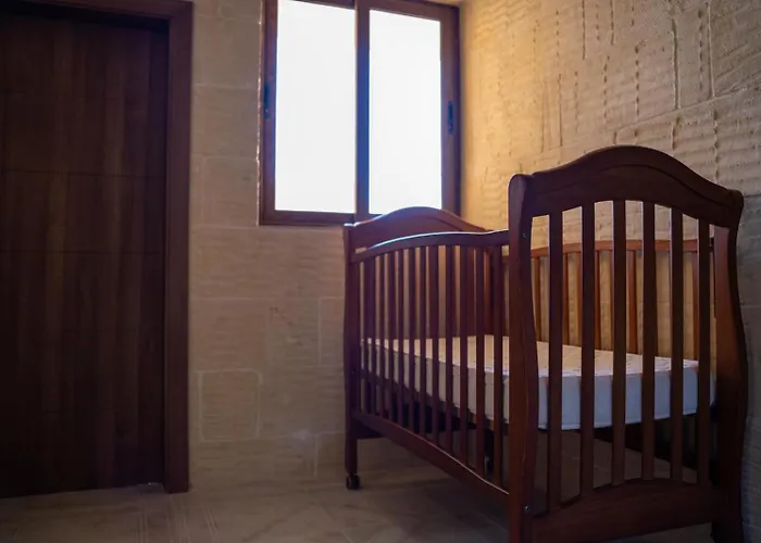 4 Bedroom With Private Pool 펜션