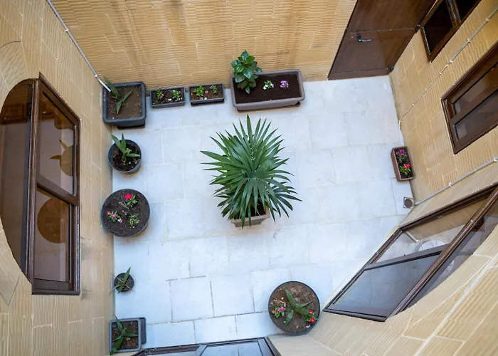 4 Bedroom With Private Pool * 가르브